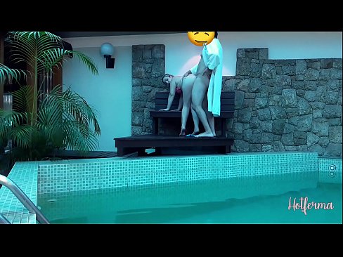 ❤️ Boss xizmatchini hovuzga taklif qiladi, lekin issiqqa qarshi tura olmadi ️❌ Super seks uz.shufflesex.ru ❤